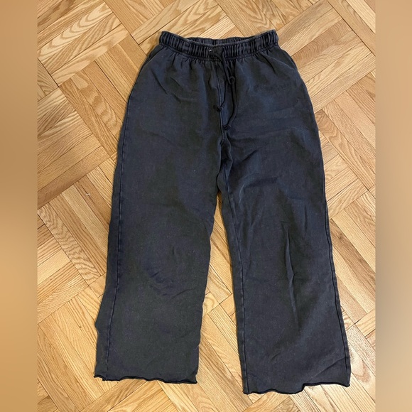 Zara Charcoal Sweatpants - Picture 3 of 6